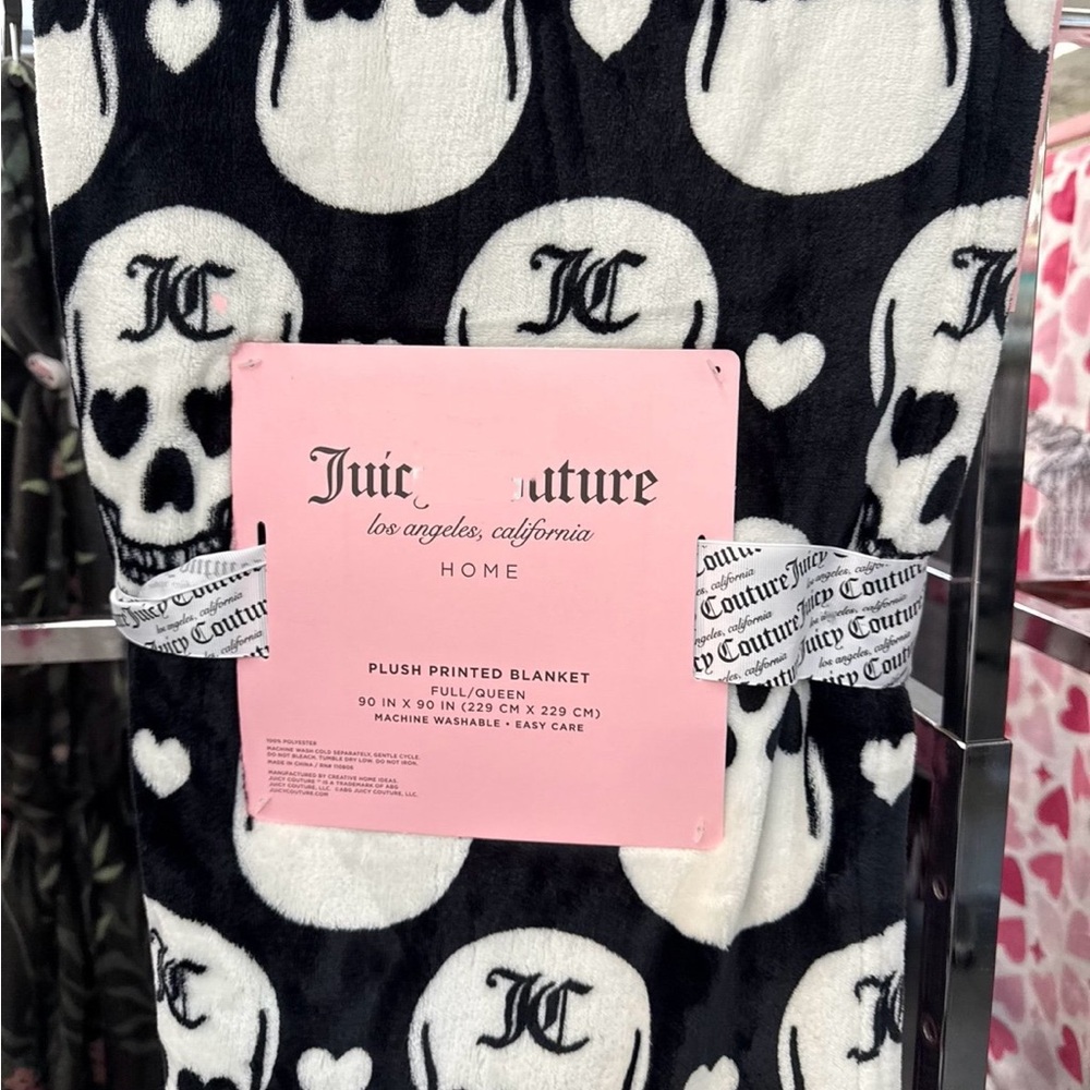 Juicy Couture Black and White Skull Blanket full/Queen